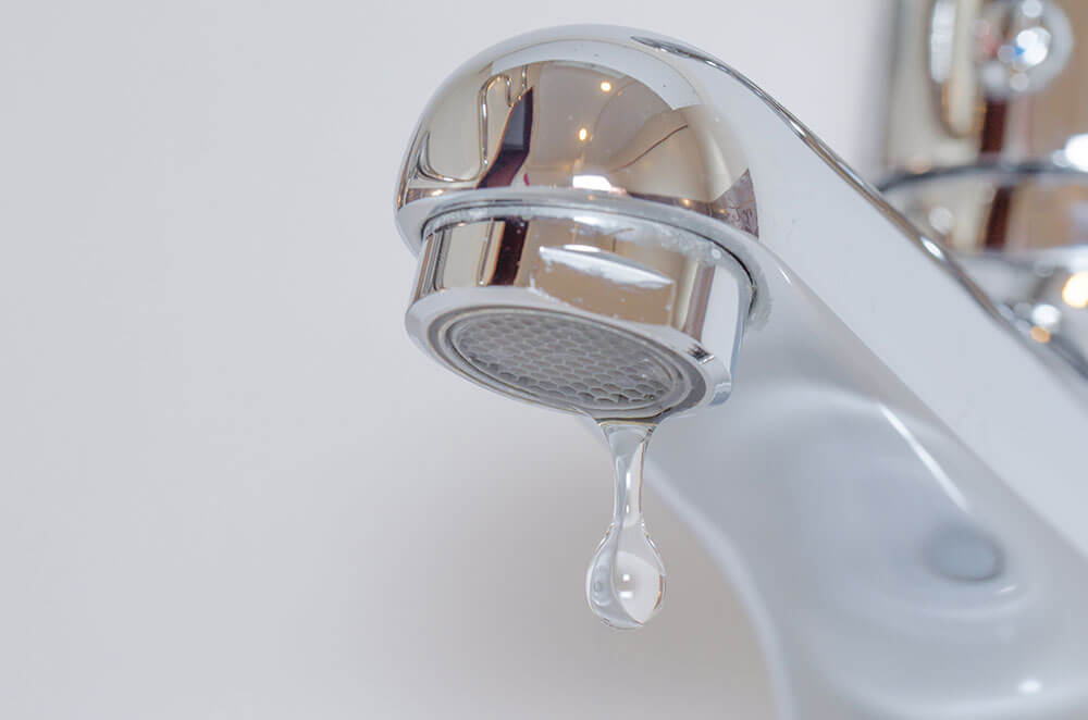 Repair dripping faucet in Palm Beach county, Florida